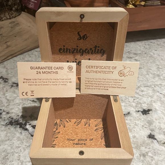 HOLZKERN empty Wooden watch Box with Cork Cushion.